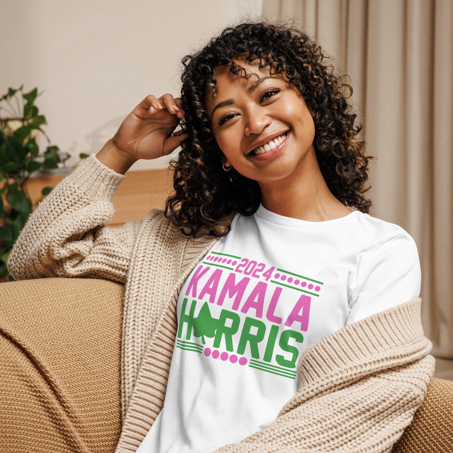 KAMALA HARRIS 24' TEE